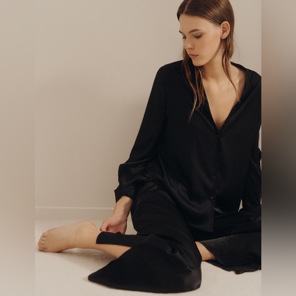 🤍 ZARA LINGERIE Black Satin Effect Blouse & matching Pajama Bottoms Set